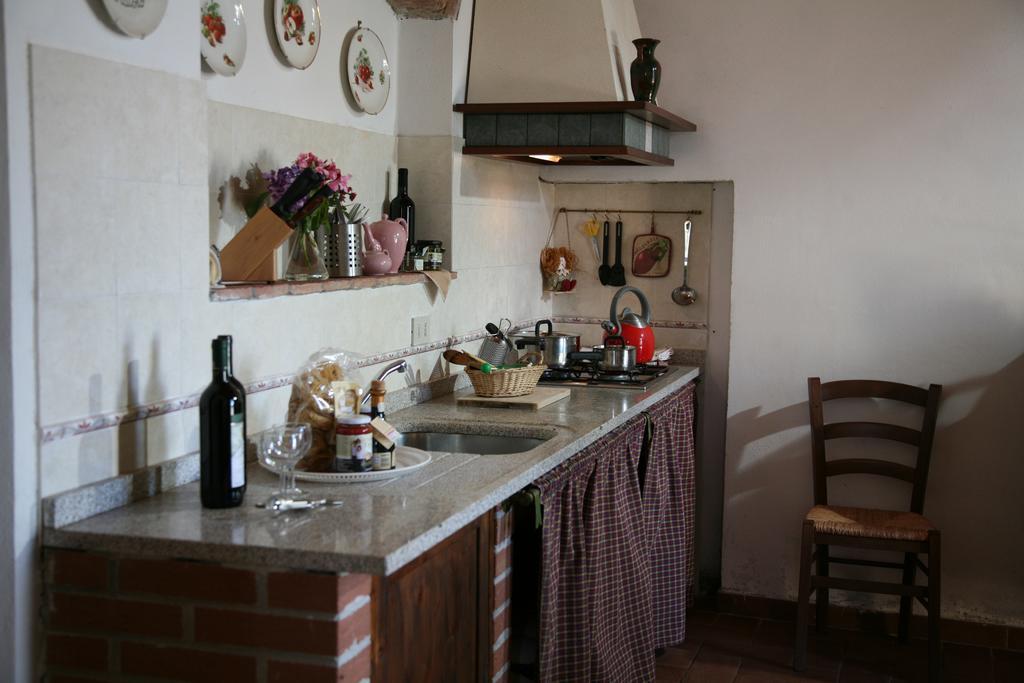 Agriturismo I Moricci Peccioli Buitenkant foto